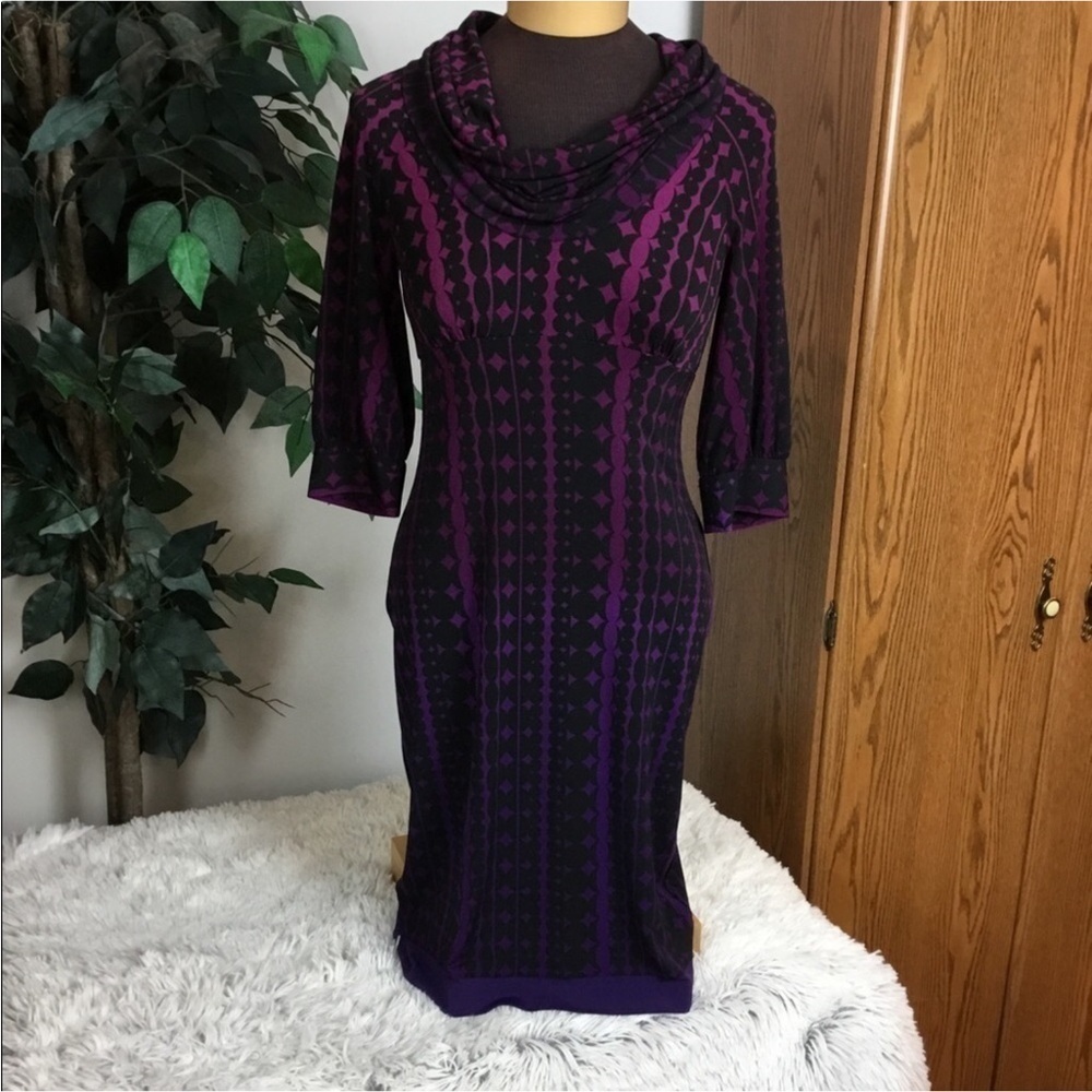 Ali Ro elbow sleeve cowel neck dress Woman’s size 0 shades of purple & b…